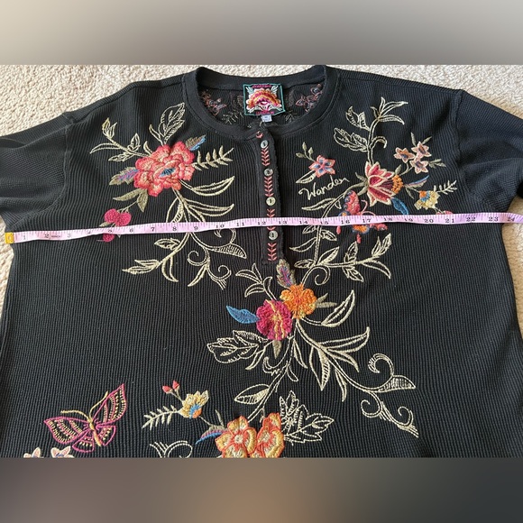 Johnny Was Taline M Floral Heavily Embroidered Thermal Black Cotton Henley Top - Picture 14 of 16